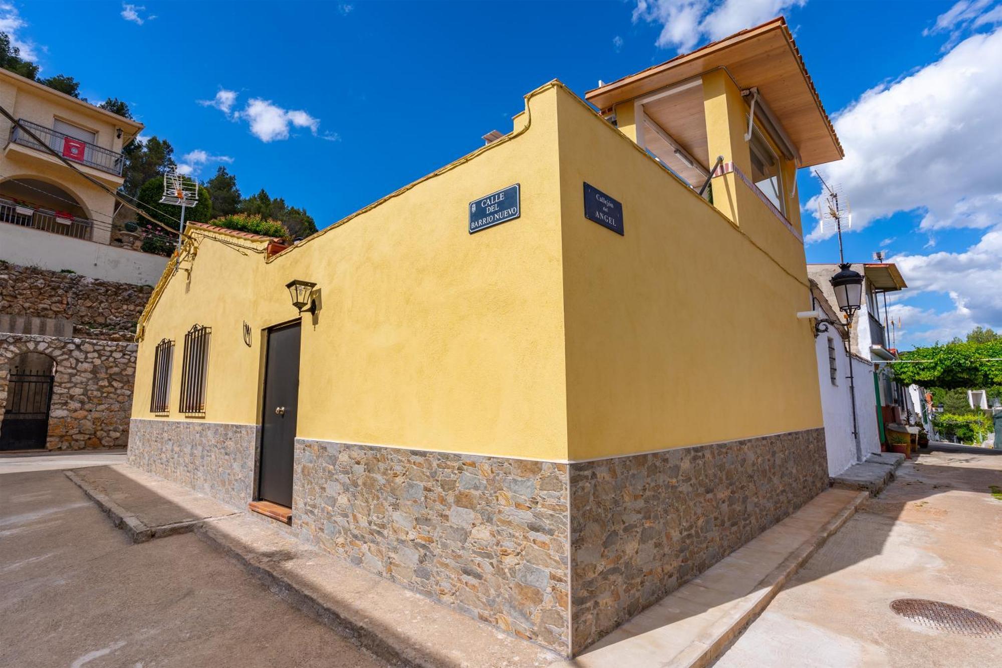 Casa De Felisa Y Jose Villa Chiloeches Exterior photo